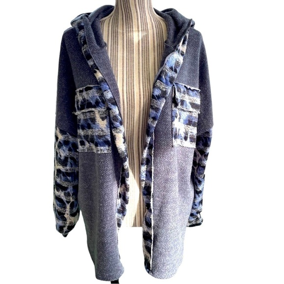 HAILEY & Co, lightweight, open front sweater, size M, made in USA, poly/rayon, - Picture 3 of 6